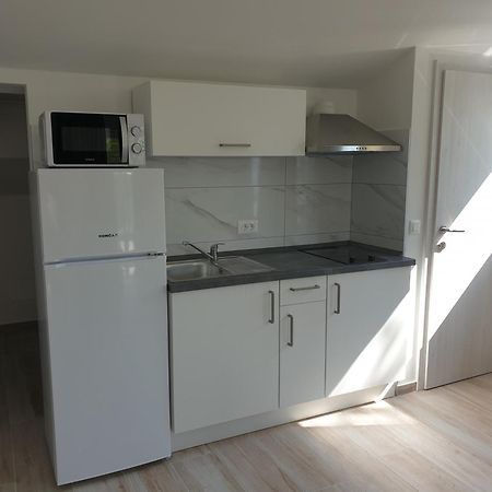 Holiday Apartments Novo Naselje Porec Bilik gambar