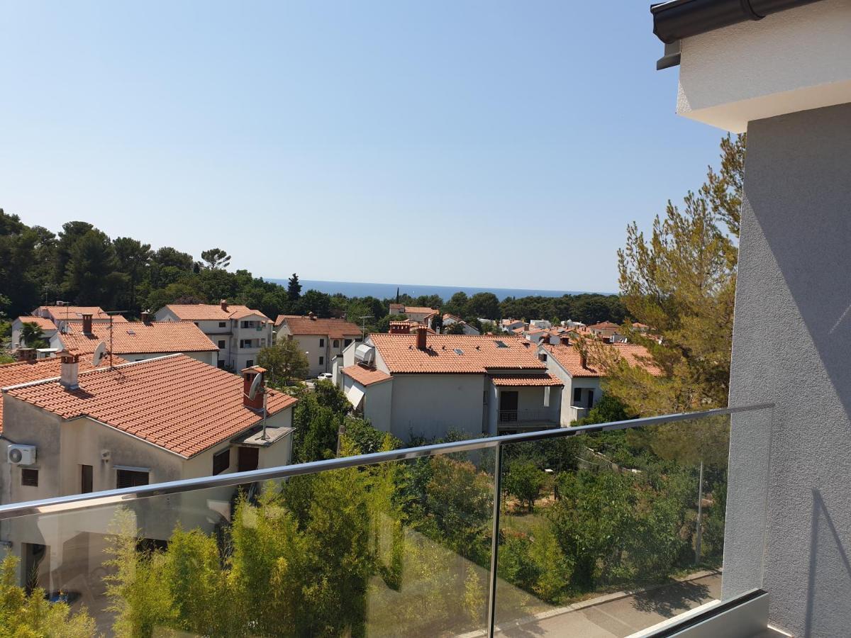 Holiday Apartments Novo Naselje Porec Bilik gambar